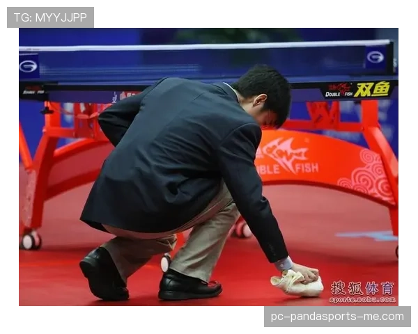 球鞋规定：裁判判定的安全标准与违例后果