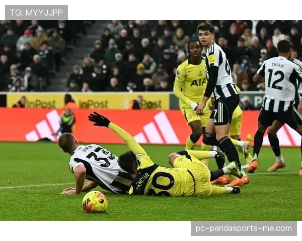 本坦库尔英超拦截王：防守表现持续提升解析